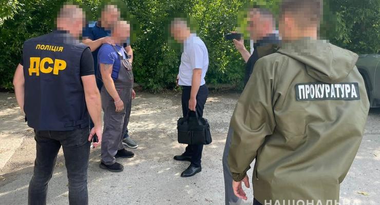 Житель Буковины за 3000 евро "отмазывал" от службы в ВСУ