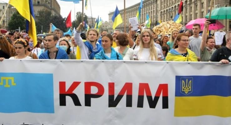 В Крыму появилось движение против российской оккупации Желтая лента