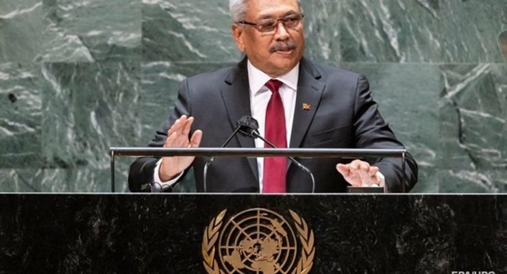 Президент Шри-Ланки подал в отставку - СМИ