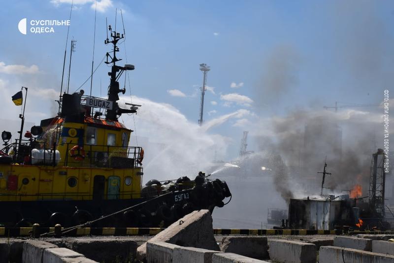 Ракетный удар по Одесскому порту 23 июля. / Суспільне