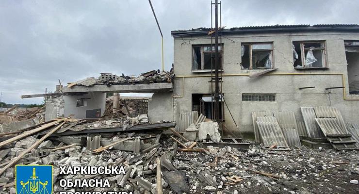 Оккупанты ночью обстреляли Чугуев: попали в гражданские объекты