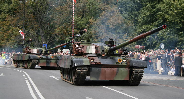 В Украину прибыла партия танков PT-91 Twardy из Польши
