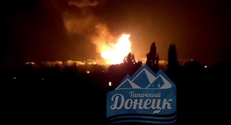 В Донецке горит нефтебаза оккупантов - соцсети