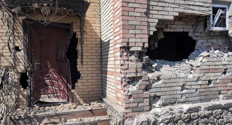 На Донбассе оккупанты обстреляли 10 населенных пунктов