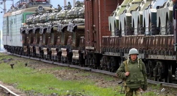 На юге защитники поразили российский поезд