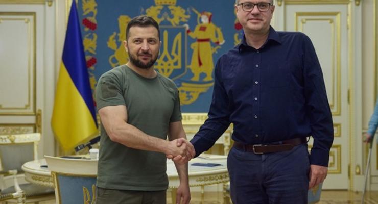 Зеленский и глава МИД Эстонии обсудили начало восстановления Украины