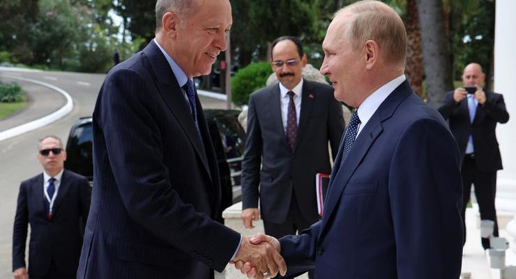 В ЕС допускают введение санкций против Турции за дружбу с РФ