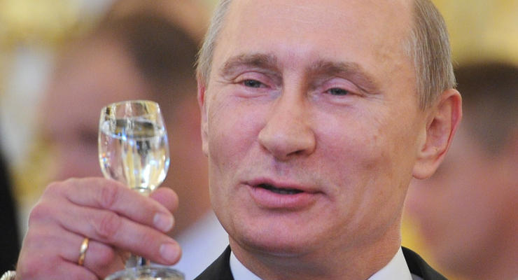 Путин решил бороться с алкоголизмом в РФ