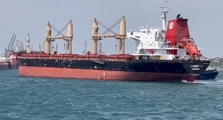 В порт Черноморска зашло второе судно для погрузки зерном
