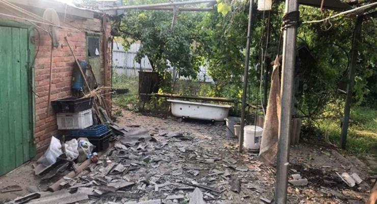Агресор вночі обстріляв Слов'янськ, зруйновано будинки