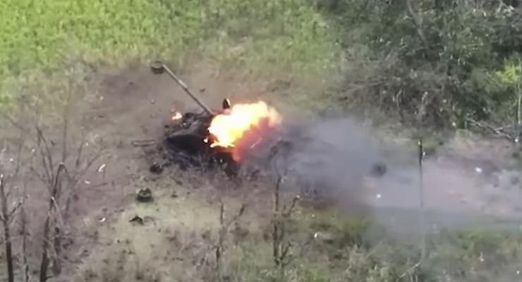 Прикордонники знищили танк РФ, який їм набридав