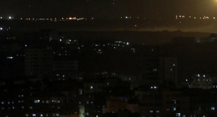 Израиль нанес авиаудары в Сирии недалеко от базы РФ - Reuters