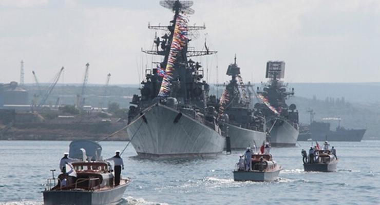 Флот РФ в Черном море увеличен до 15 кораблей