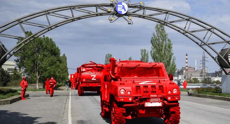 Российские оккупанты накапливают военную технику на Запорожской АЭС - Энергоатом