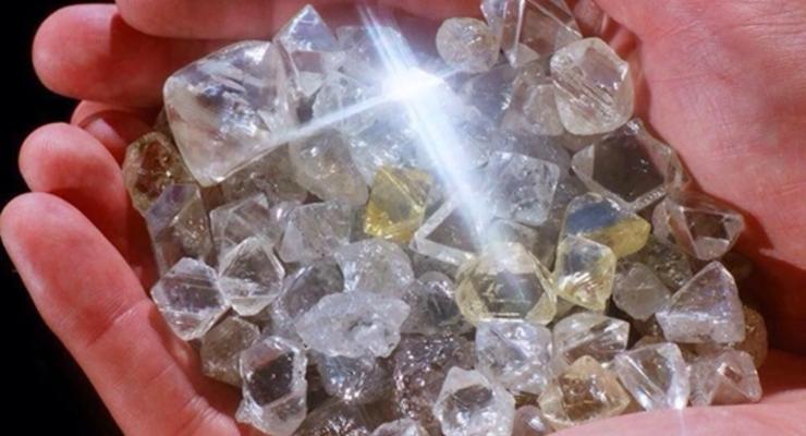 Вопреки санкциям: РФ восстановливает экспорт алмазов