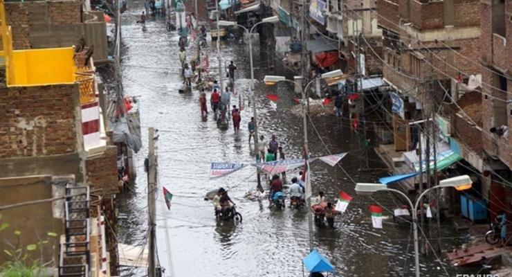 Из-за наводнений в Пакистане за два дня погибло 126 человек