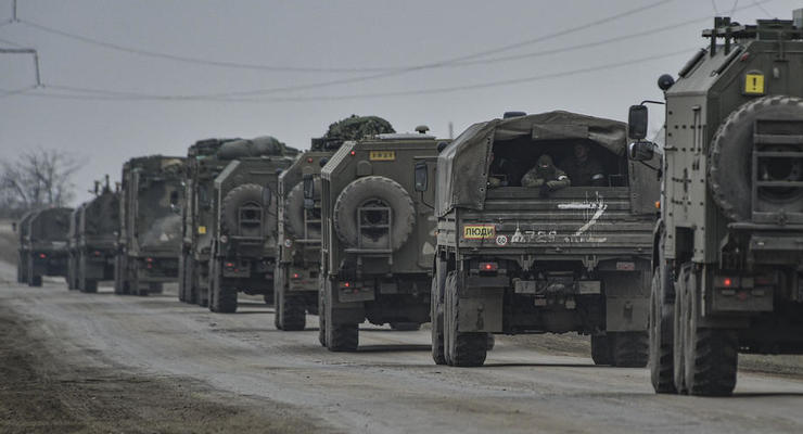 Рота РФ вывезла из Херсона в Крым 5 грузовиков награбленного – Генштаб