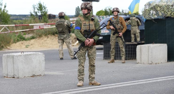 Пограничники укрепляются на освобожденных участках границы с РФ