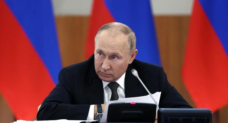 Путін нервує: Через війну російські чиновники почали часто вживати алкоголь