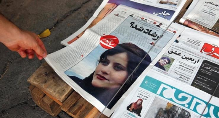 Смерть затриманої поліцією моралі іранки призвела до потужних протестів