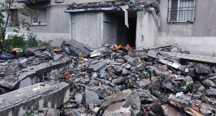 Ракета РФ потрапила до житлового будинку в Торецьку, є постраждалий
