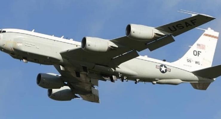 США подняли в небо самолеты, отслеживающие ядерное оружие