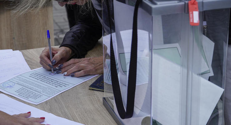 В оккупированном Мариуполе насчитали 77% явки на "референдум"