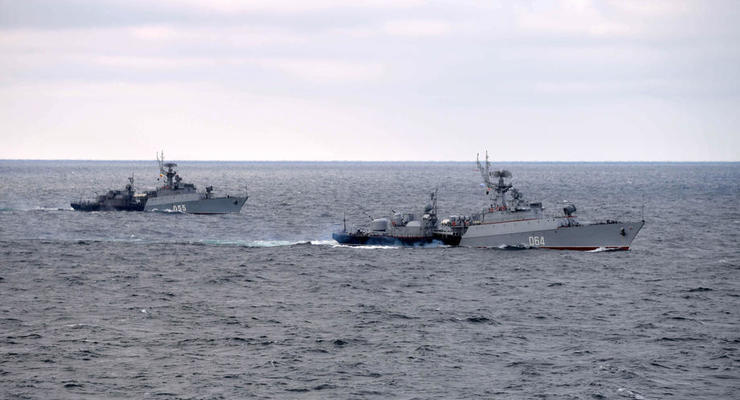 Военные РФ вывели часть флота из Крыма и усилили ПВО - ГУР