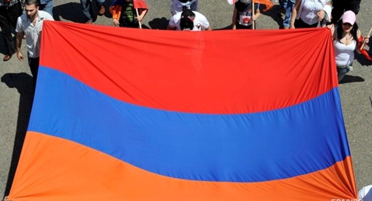 Армения обвинила Азербайджан в расстреле военнопленных