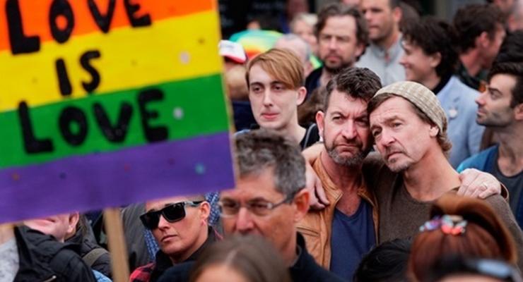 В Словении легализованы однополые браки - СМИ