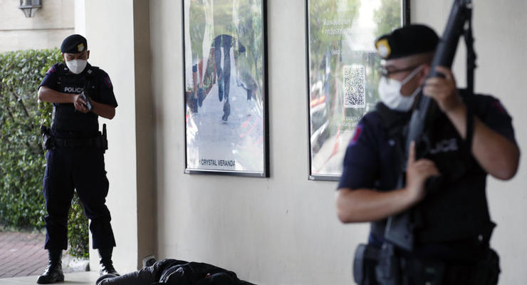 В Таиланде экс-полицейский застрелил 31 человека в детском саду
