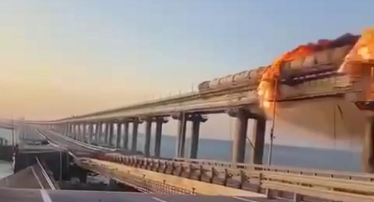 Крымский мост частично обрушен: что известно на этот момент