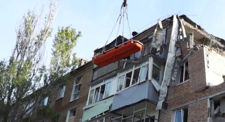 В Николаеве из-под завалов пятиэтажки достали тела двух человек