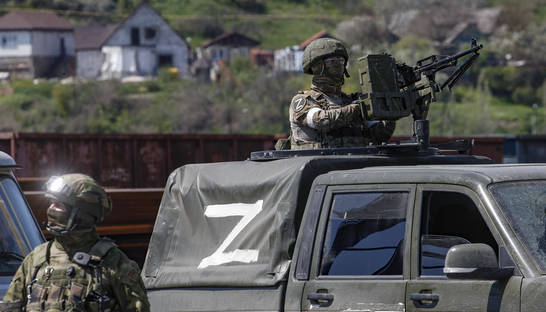Оккупанты начали создавать “тероборону” в Херсоне