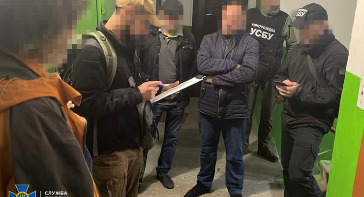 СБУ задержали корректировщика ракетных ударов по Ровно: фото