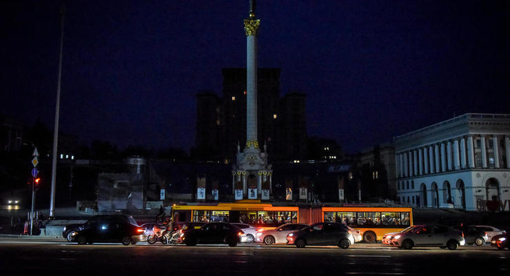 В ДТЭК обнародовали новый график отключений света по Киеву