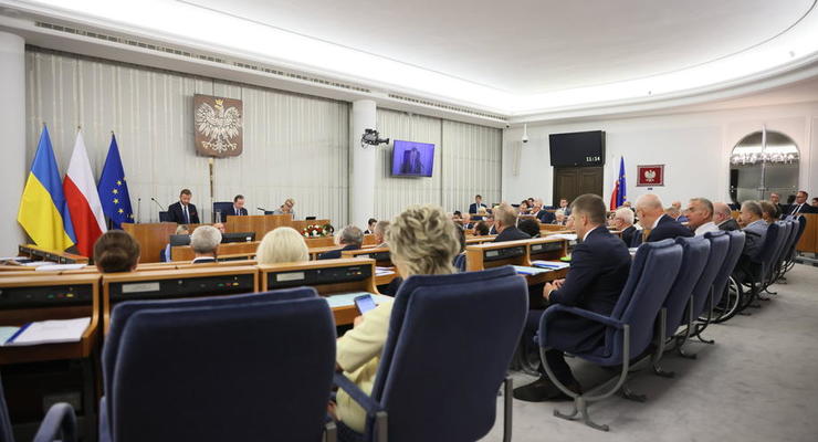 Сенат Польши признал правительство России террористическим режимом