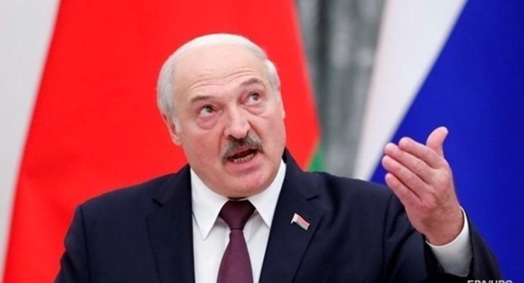 Лукашенко заявил о совместной спутниковой группировке с Россией