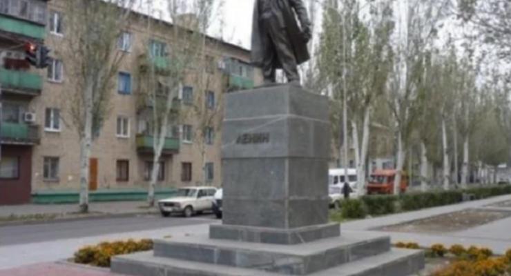 В Мелитополе вернули памятник Ленину, демонтированный семь лет назад - СМИ