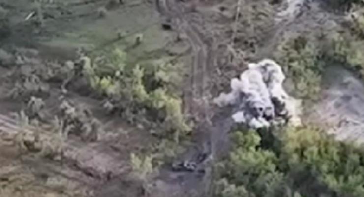 Пограничники показали уничтожение вражеского танка