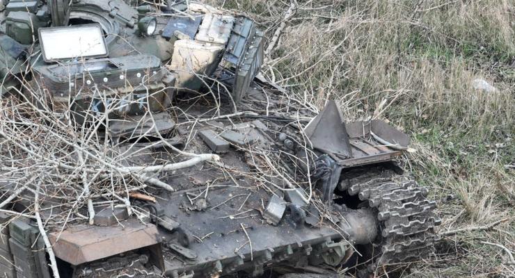 Нацгвардейцы разбили колонну российских танков и БМП на Донетчине: фото