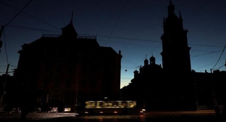 В Укрэнерго предупредили об отключении электричества в семи областях
