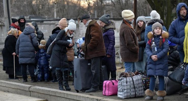 Россияне планируют "эвакуировать" население трех городов Луганщины - ВСУ