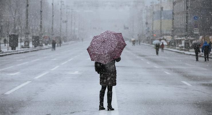 Сніг та опади: синоптики зробили прогноз по Україні на найближчі дні