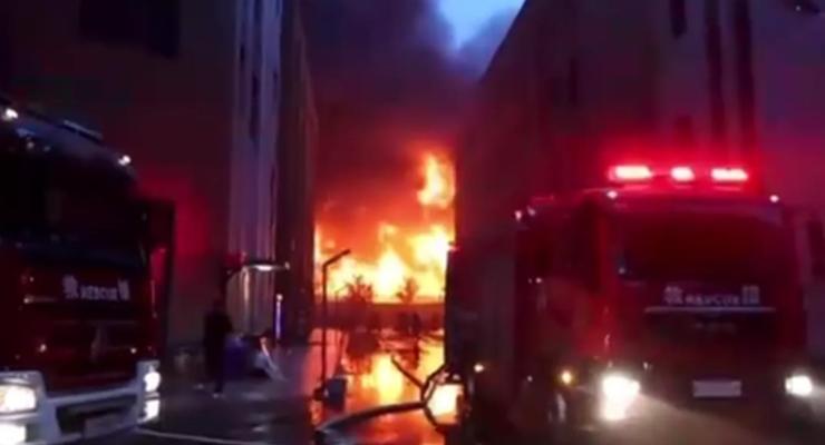 Более 30 человек погибли в пожаре на заводе в Китае