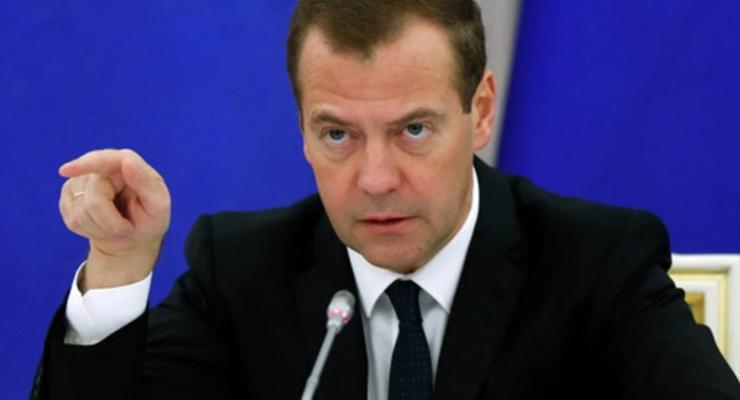 Медведев пригрозил НАТО в случае поставки Украине ЗРК Patriot