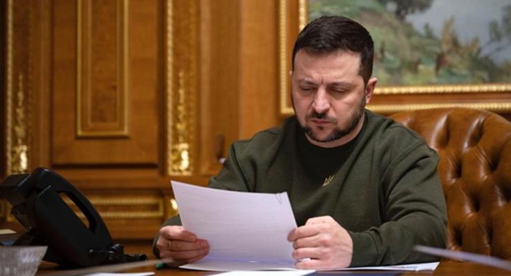 СНБО предлагает запретить работу УПЦ МП в Украине