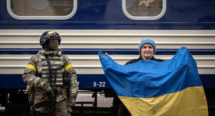 Зеленский показал силу оружия и духа украинцев