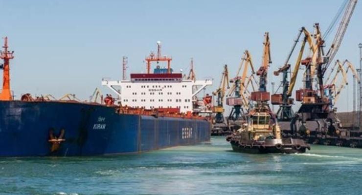 Порты Пивденный и Черноморск возобновили экспорт продовольствия