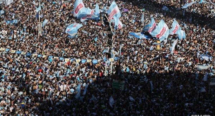 Победа на ЧМ: в Аргентине массовые празднования